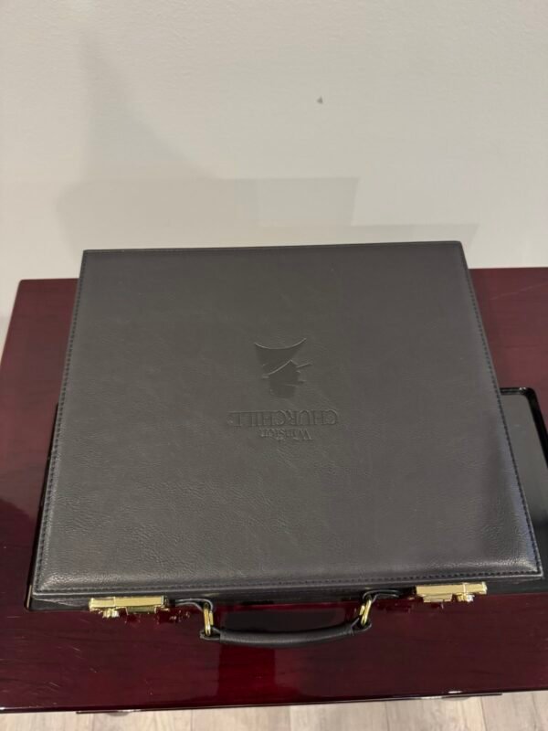 Davidoff Cigar Briefcase - Image 2