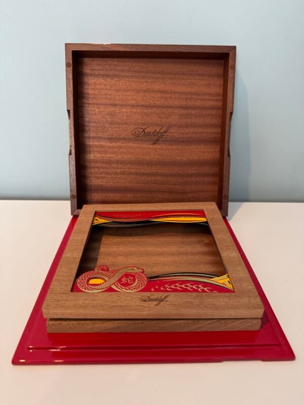 Davidoff Year of the Snake Box - Image 3