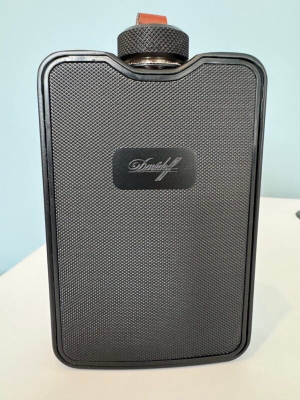 Davidoff Flask & Cigar Case - Image 3