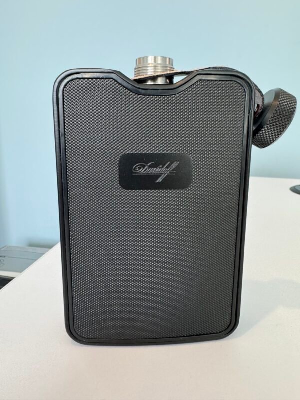 Davidoff Flask & Cigar Case - Image 2