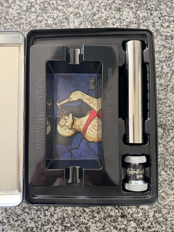 Drew Estate Cigar Accessories Kit