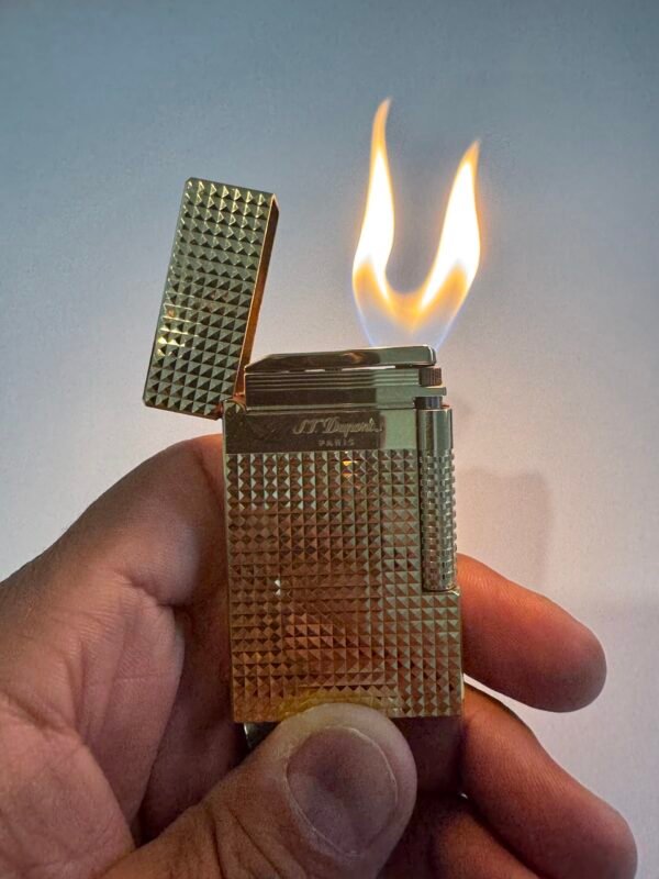 DuPont LeGrand Cling Diamond Head Lighter