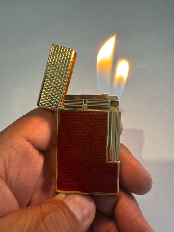 DuPont Ligne 2 Red Lacquer Dual Flame Lighter