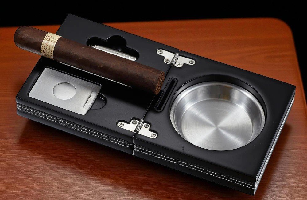 Pocket Portable Ashtrays With Cutter & Punch